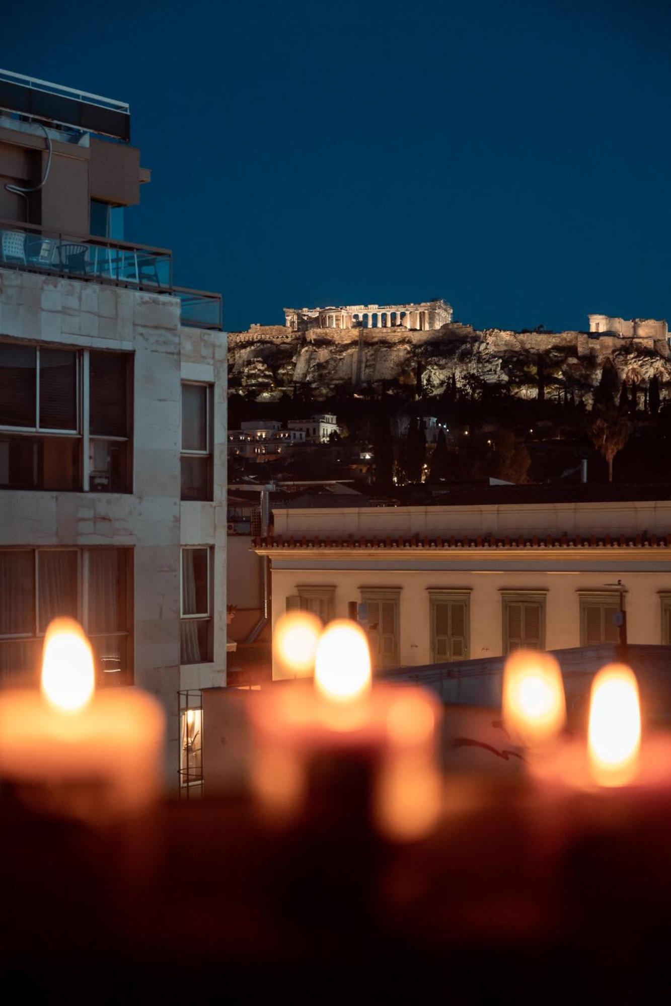 Parthenon Portrait Apartments Aten Exteriör bild
